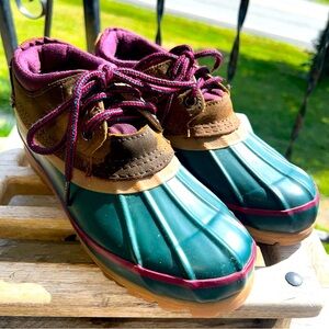 Women's Bay Area Traders Duck Shoes Boots 8M Sorority Green NM/EUC Fleece Lined